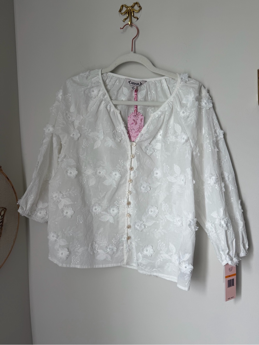 Nanette Lepore White Floral Eyelet cotton Button-Front Blouse